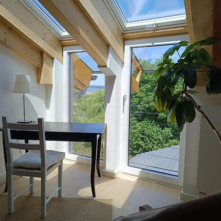 Apartment Unterm Dach Mit Kleinem Seeblick มึนซิง ภายนอก รูปภาพ